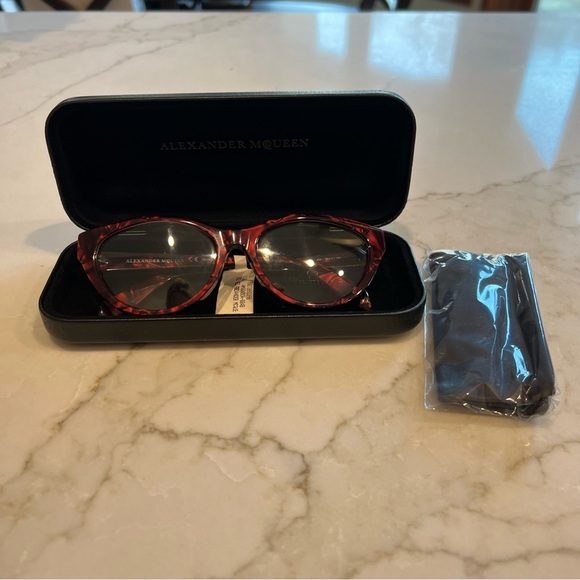 NWT Alexander McQueen AM0045OA Red/Tortoise Cat Eye Glasses Frames - Picture 12 of 12